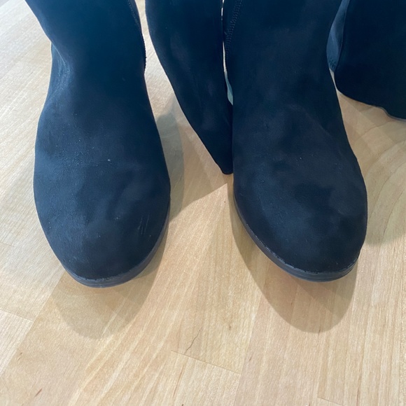 Liz Claiborne Riding Style Knee High Boots New Condition - Picture 4 of 4